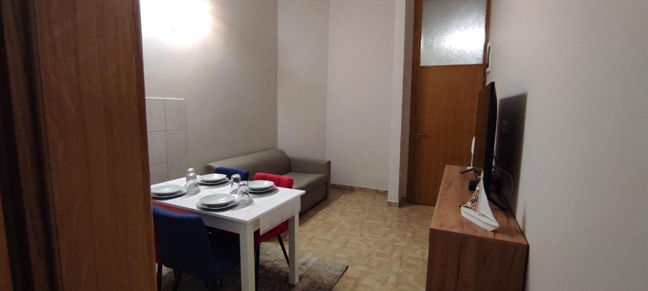 Apartmani Vugec Vir Esterno foto