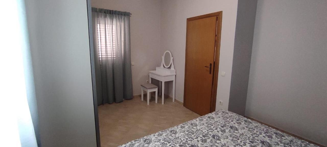 Apartmani Vugec Vir Esterno foto